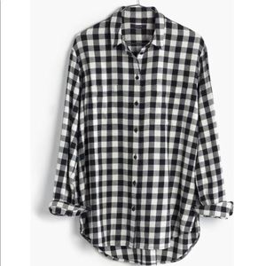 Madewell black plaid flannel! Size medium!!